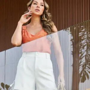 Blusa Bordada Off White Valéria Inicial A