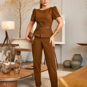 Conjunto Sara Blusa e Calça Marrom Inicial A
