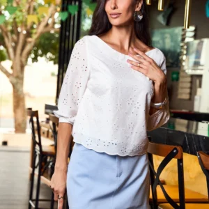 Blusa Maria Carolina Bege Inicial A
