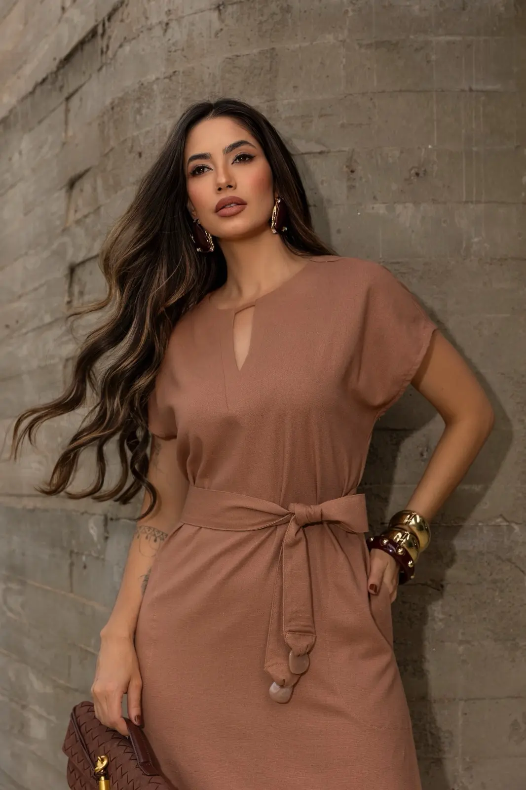 Vestido Bordado Barra Castanho - Imagem 3